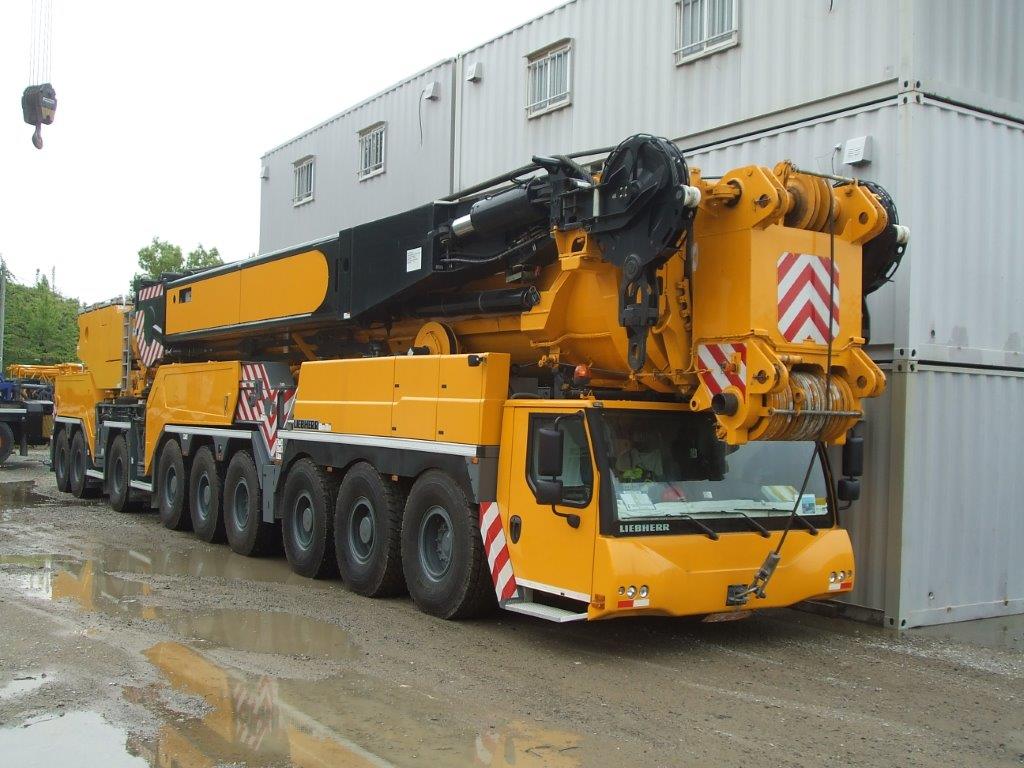 Автокран 200. Liebherr LTM 1750-9.1. Кран Либхер 750 тонн. Liebherr LTM 750-9.1. Кран LTM 1750 тонн Либхер.