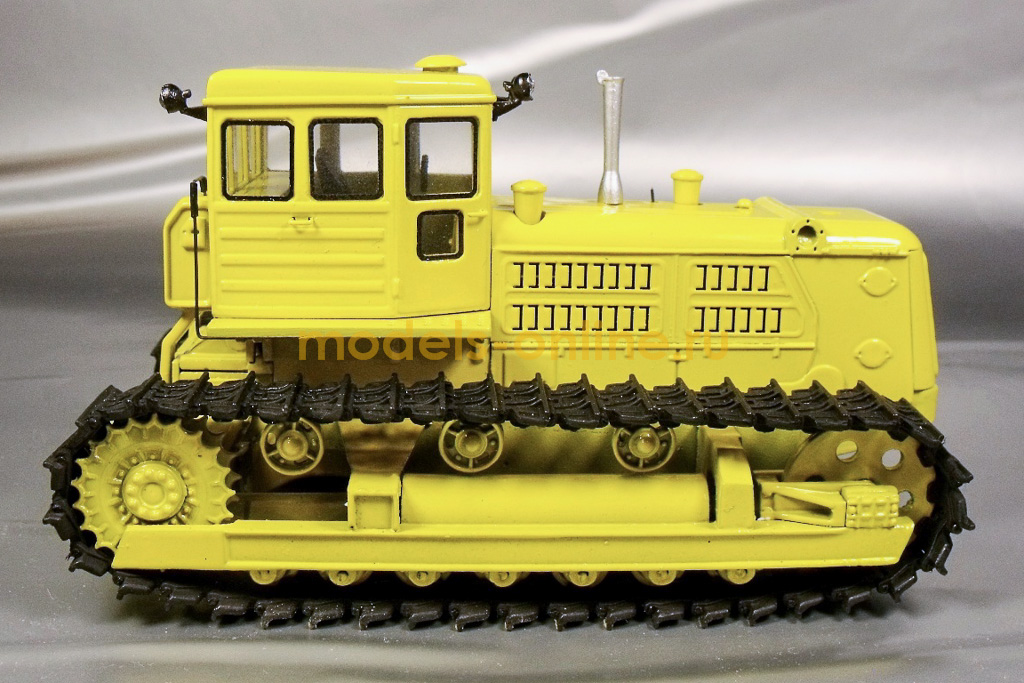 Т 180. Трактор д-804м. Д 804 трактор. Д 804. Т-150 Caterpillar 1:43.