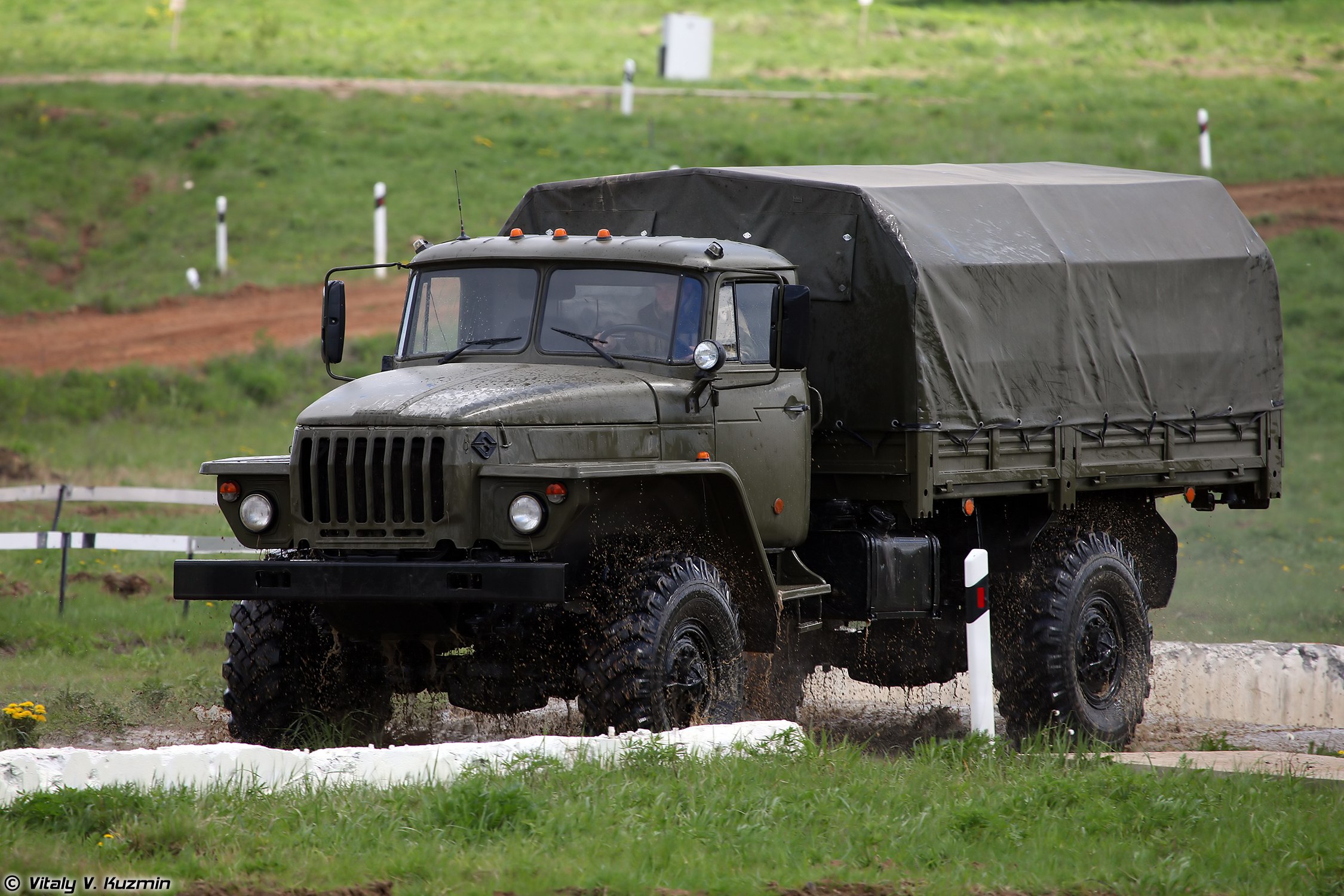 Урал 43206 военный