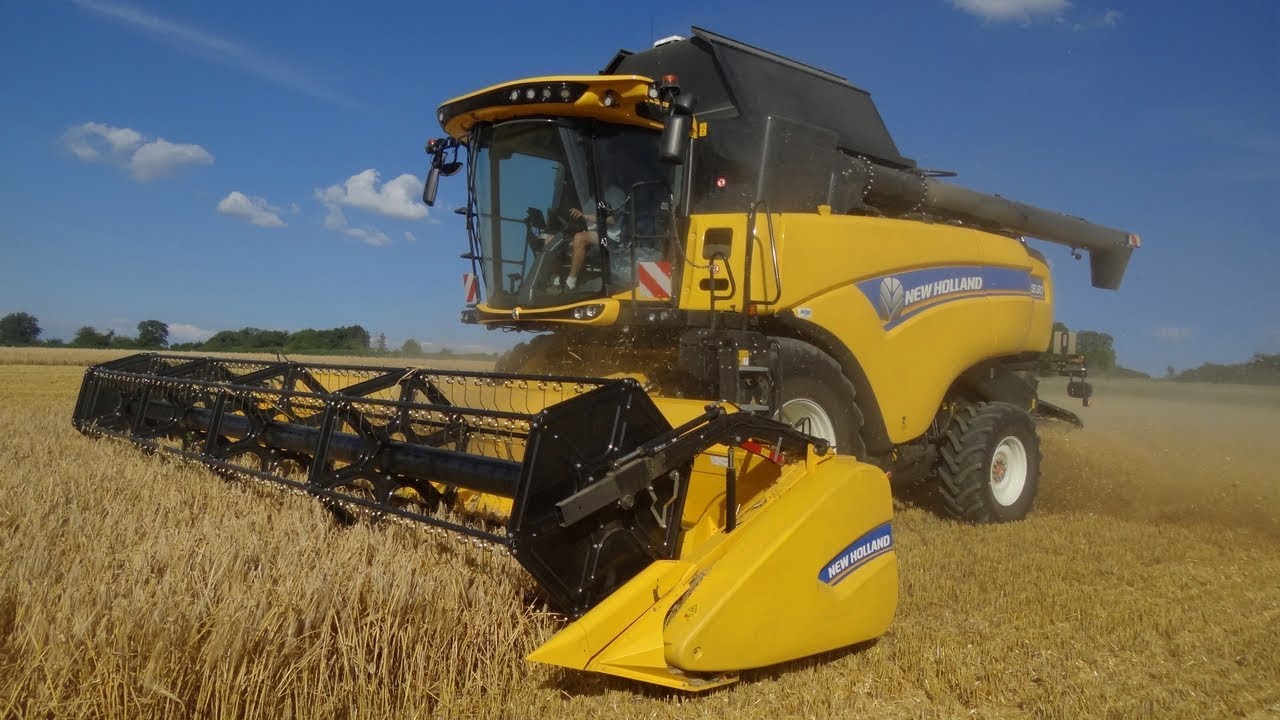 Комбайн cx. New Holland CX8.80. Комбайн New Holland CX 8.80. Комбайн Нью Холланд CR 8.90. Комбайн Нью Холланд СХ 6090.