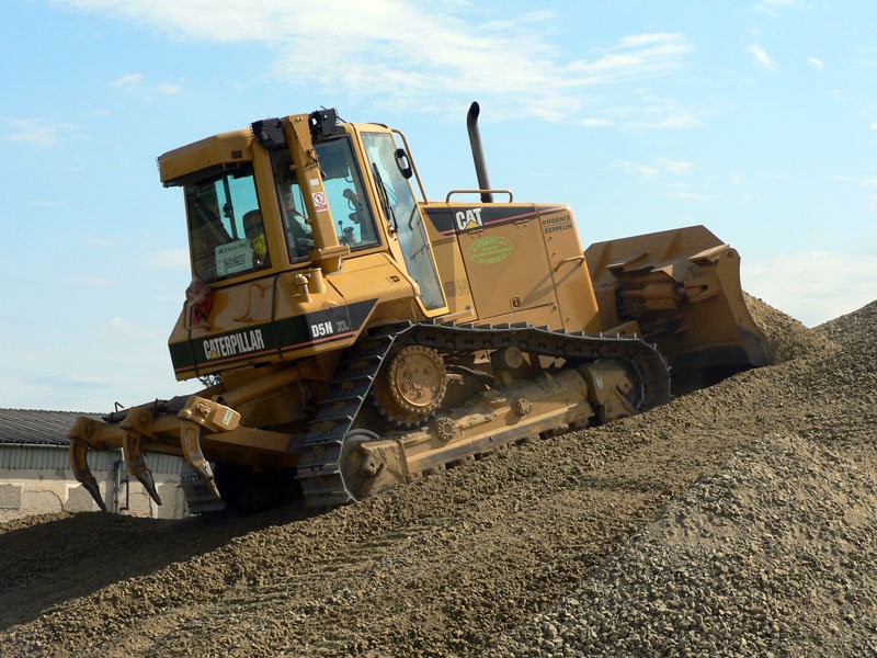 Бульдозер д 5. Бульдозер Cat d5. Бульдозер Caterpillar d5r2. Бульдозер Caterpillar d5n XL. Бульдозер Cat 5.