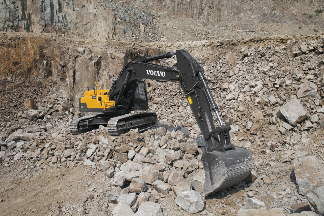 Экскаватор volvo ec. Volvo ec480d. Экскаватор Volvo ec480dl. Volvo ec380d. Гусеничный экскаватор Volvo ec480d.