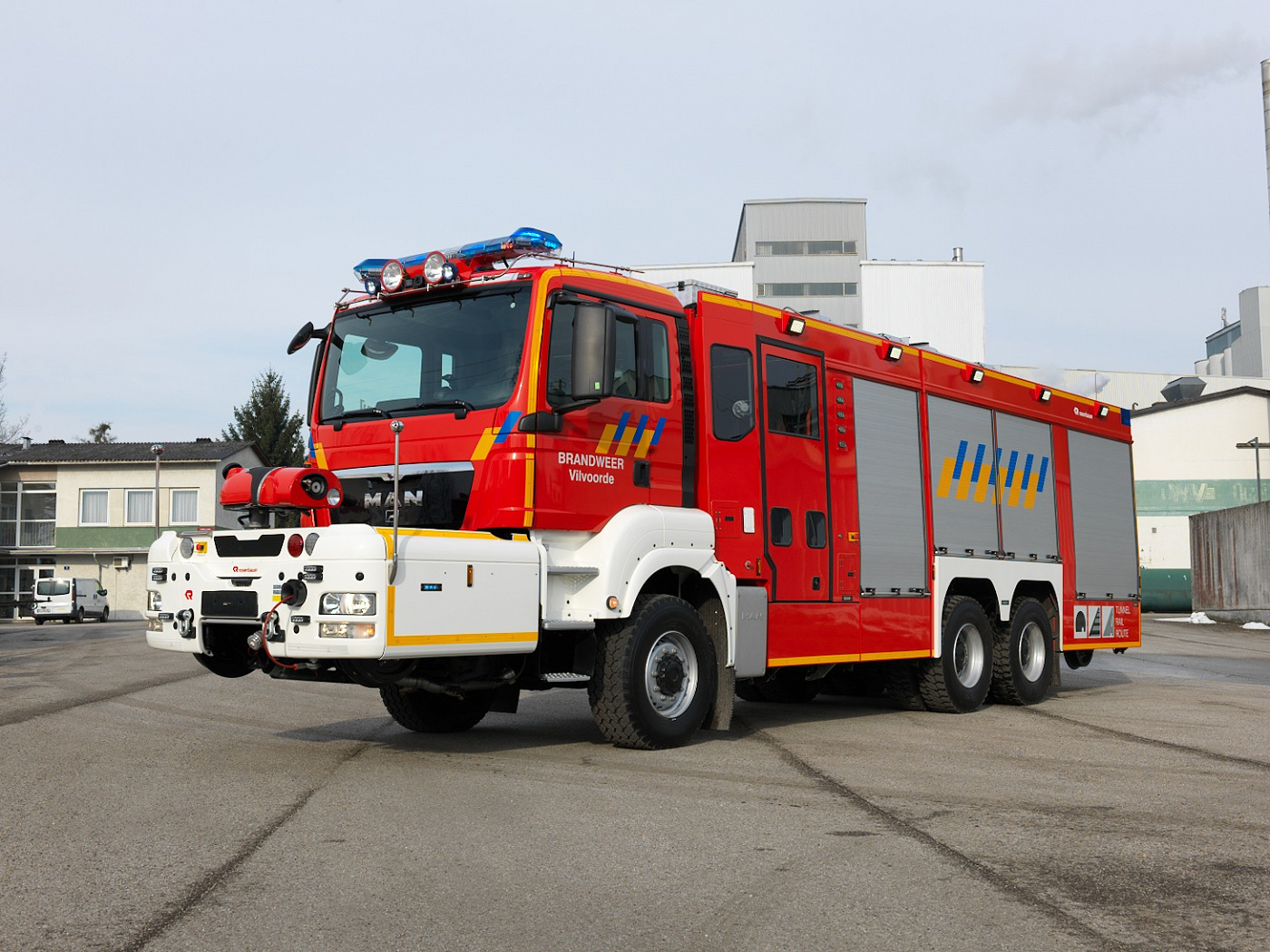 Основные пожарно спасательные автомобили. АЦ-3.0-40 43206. Пожарный автомобиль. Пожарно-спасательный автомобиль. Спасательные машины.