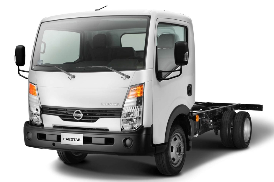 Nissan Cabstar 2014